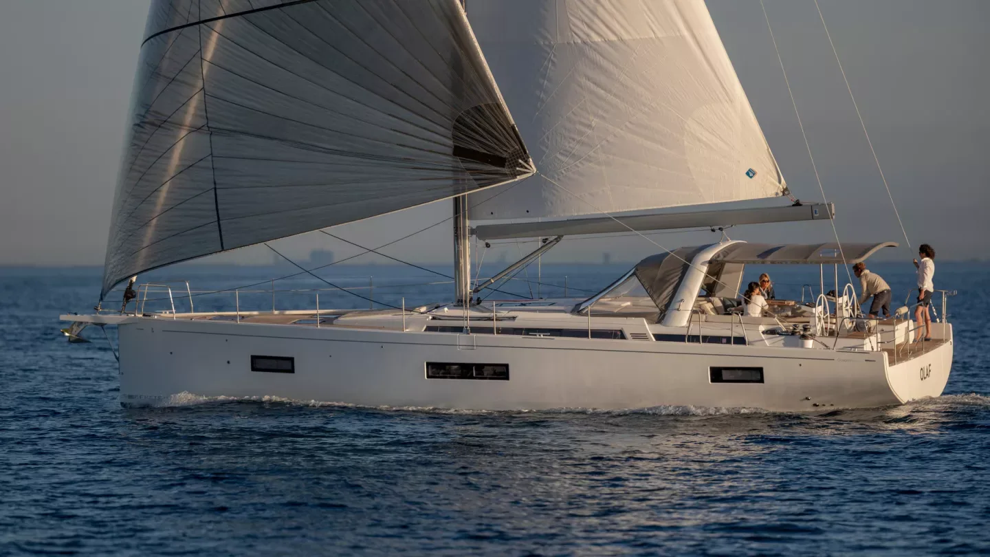 Beneteau Oceanis Yacht 54 — photo 3