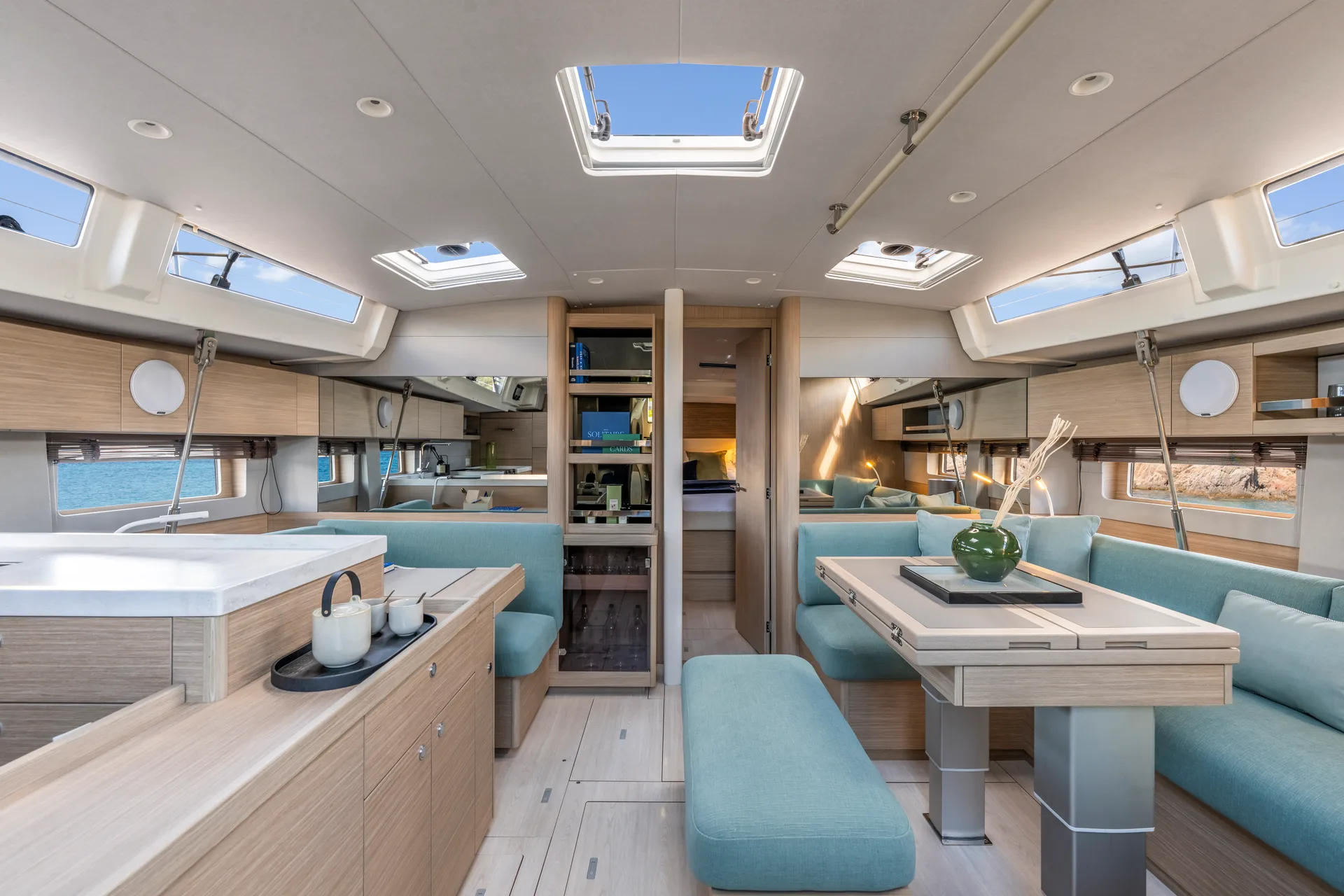 Beneteau Oceanis 52 — photo 9