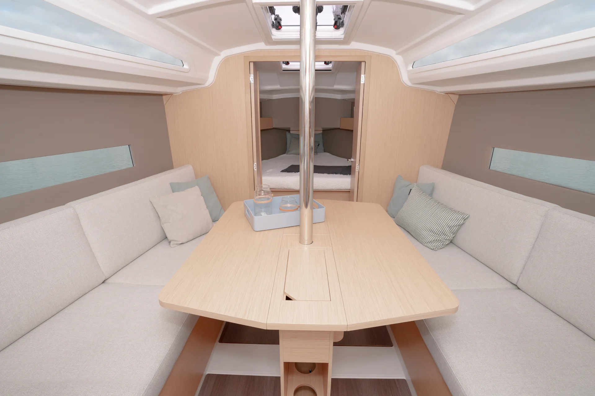Oceanis 30.1 — photo 9