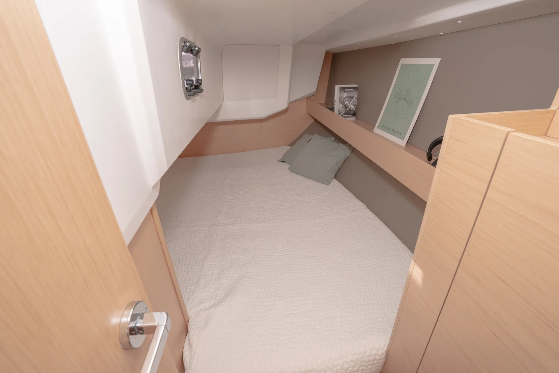 Oceanis 30.1 — photo 11