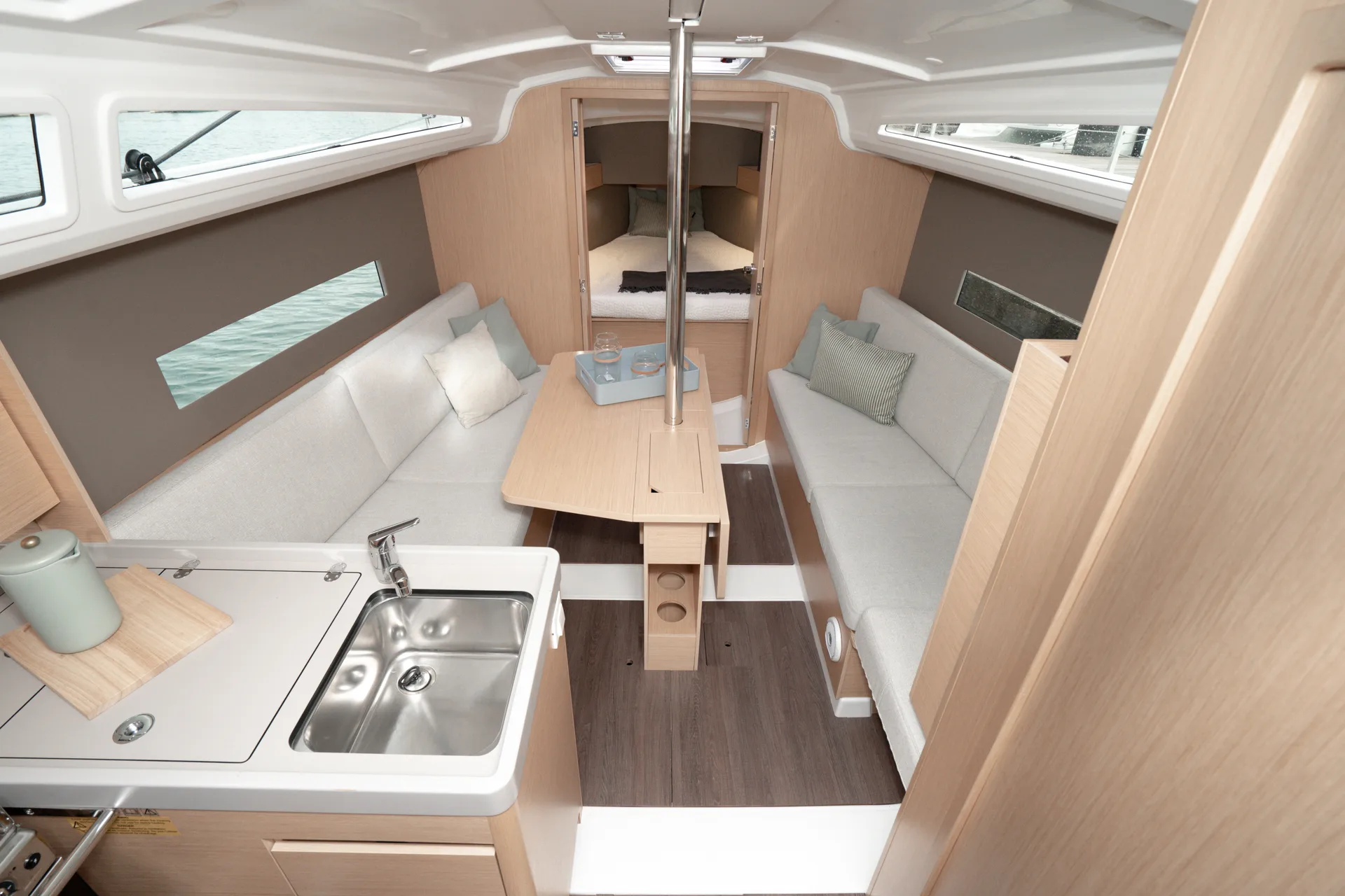 Oceanis 30.1 — photo 12