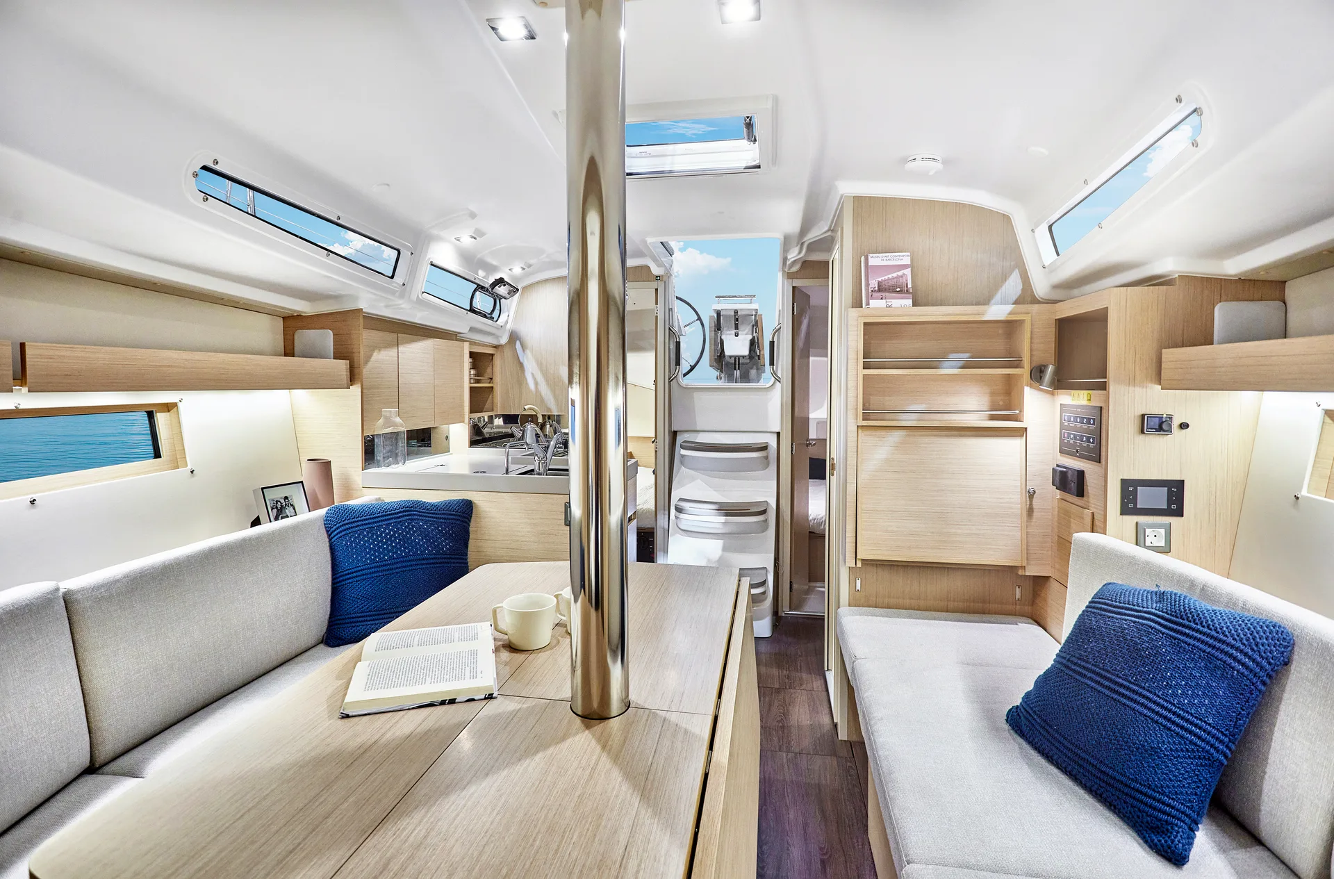 Oceanis 34.1 — photo 8