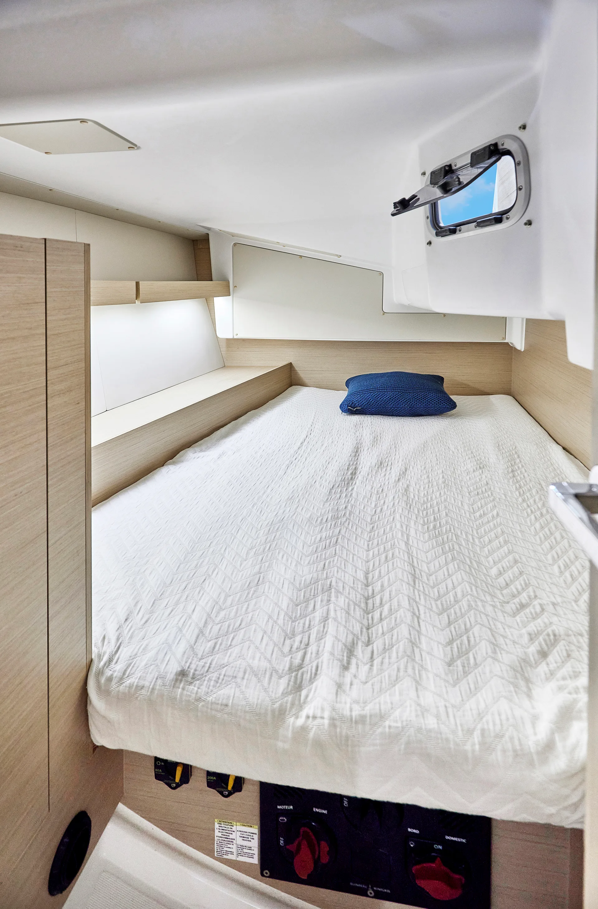 Oceanis 34.1 — photo 11