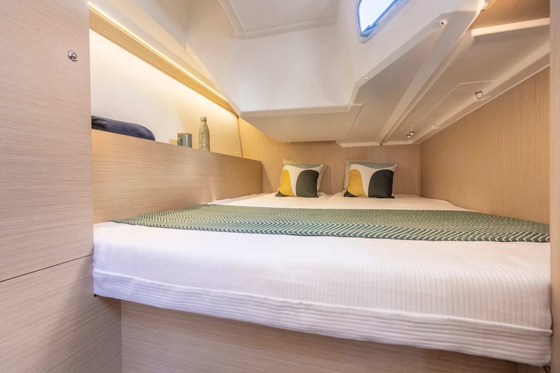 Oceanis 37.1 — photo 11