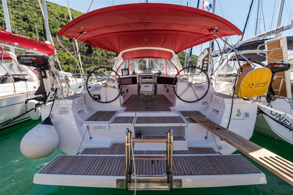 Beneteau "Ultra Dubrovnik"