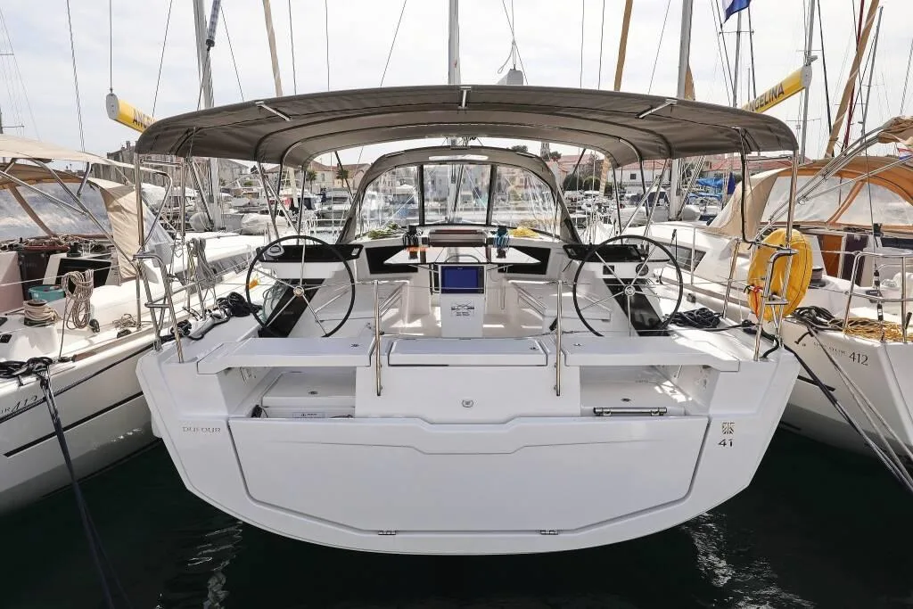 Dufour 41 "Wild Rose"