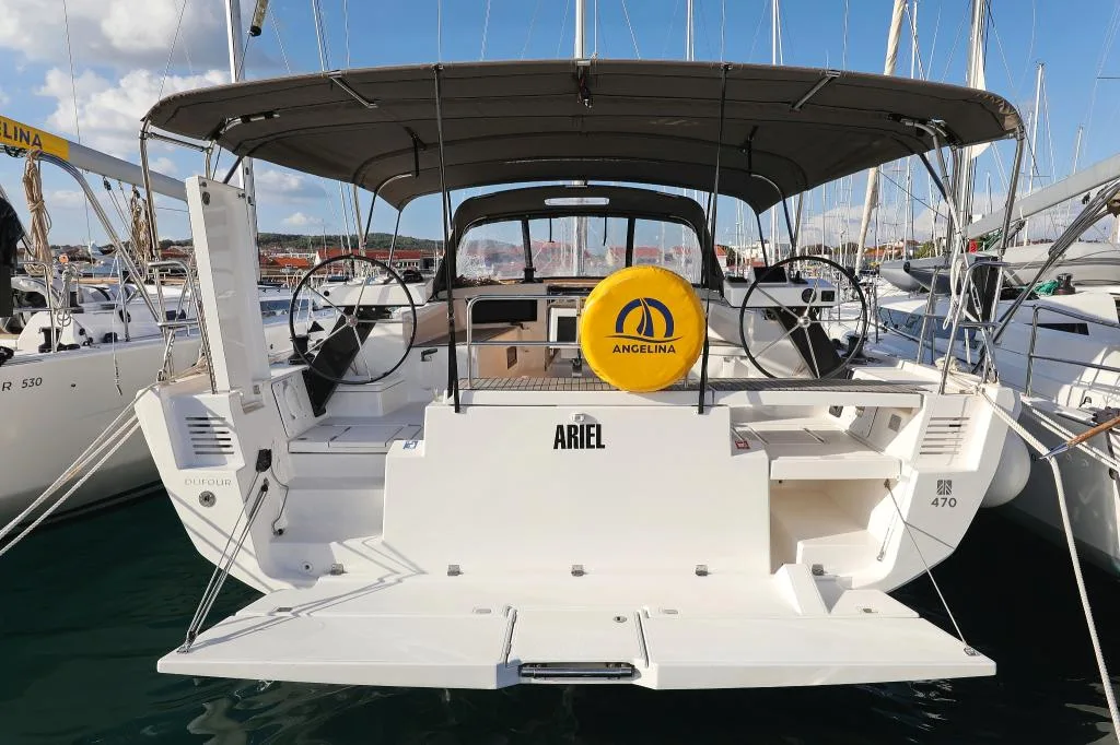 Ariel — photo 9