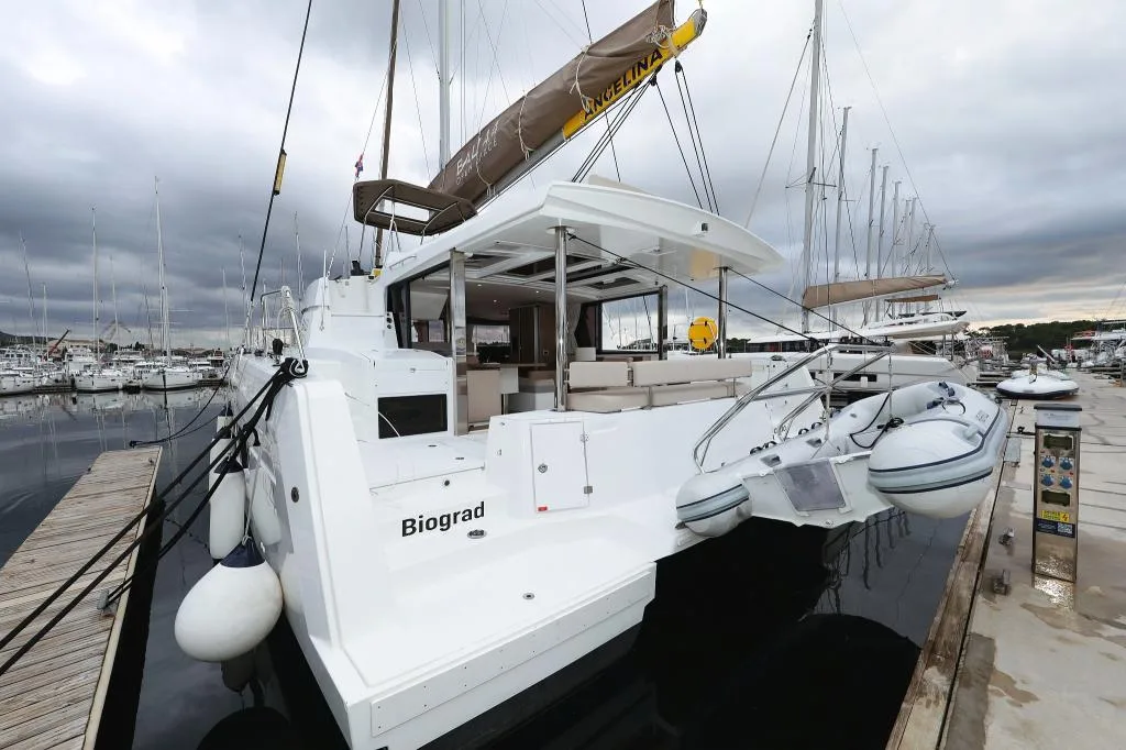 Bali Catamarans 4.4 "Apollo"