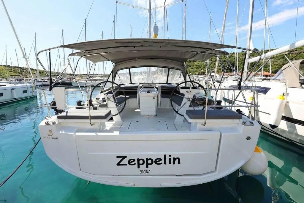 Zeppelin — photo 3