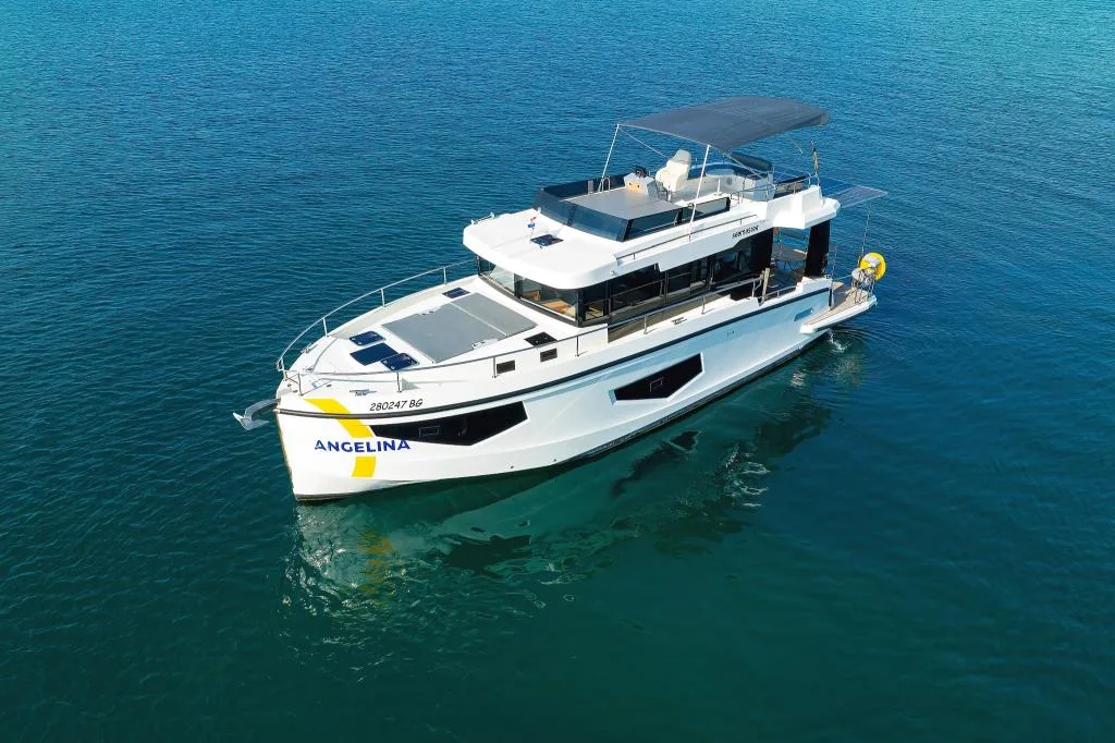 Cobra Seamaster 45 "Taonga"