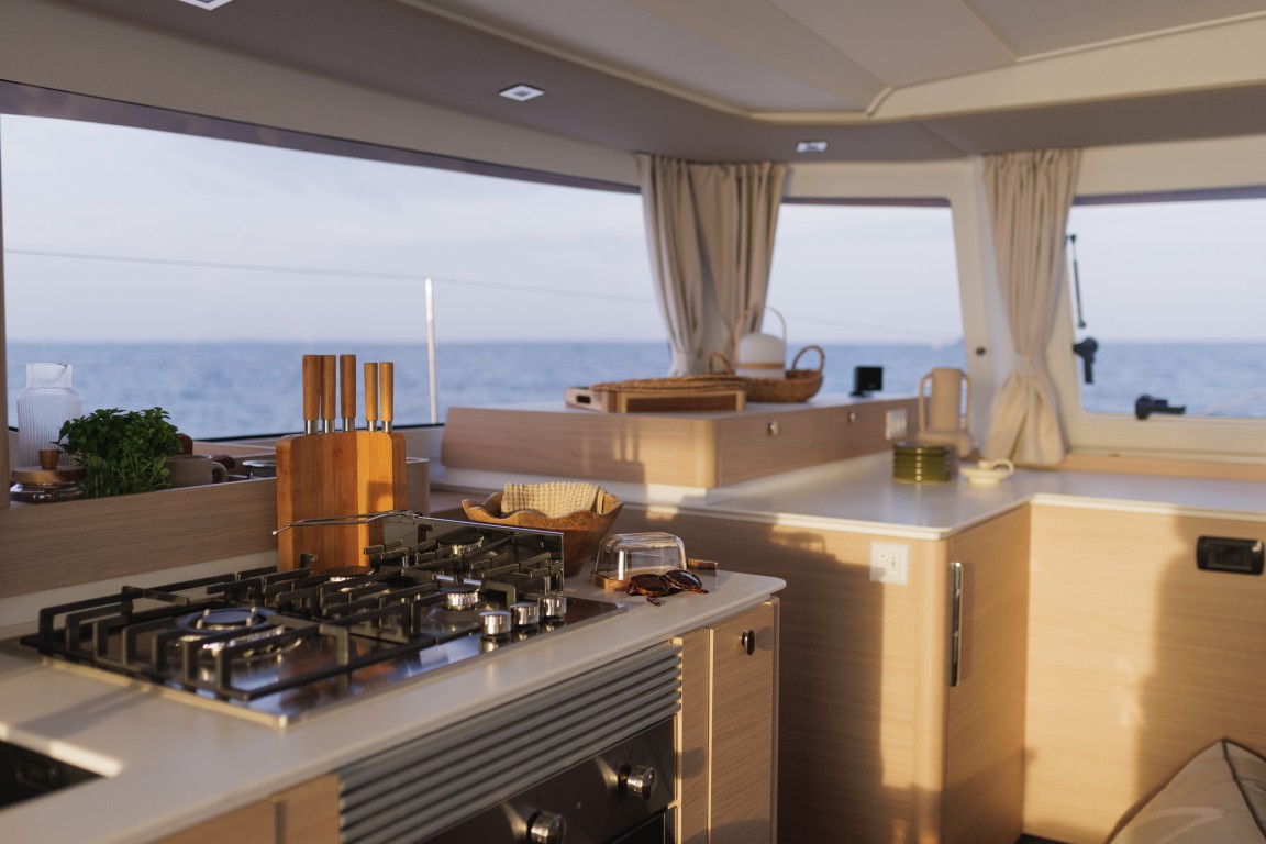 Fountaine Pajot FP 48 — photo 8