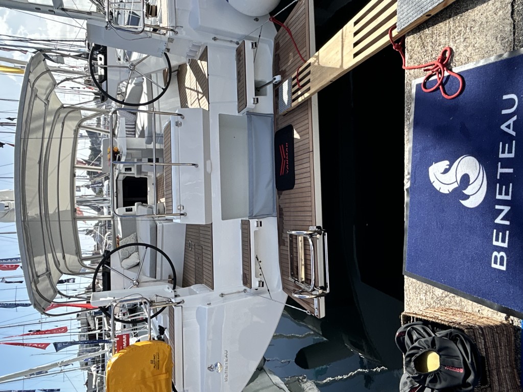 2027 - CM Available — photo 3